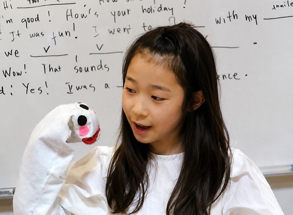 MET-puppet-activity-600x440